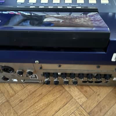 Akai MPC4000 Music Production Center 2002 - 2007 - Blue image 10