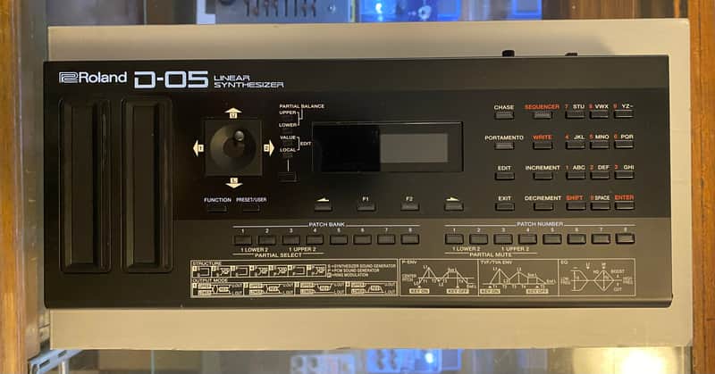 Roland D-05 Boutique Series Linear Synthesizer Sound Module 2015 - Present - Black image 1