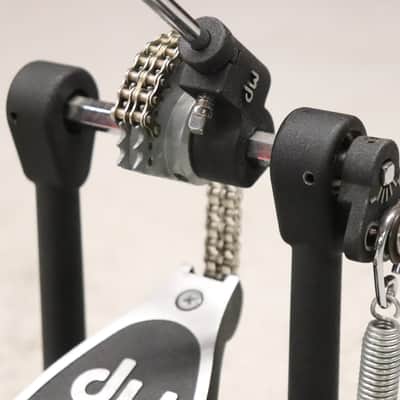 DW 3000 Double Chain Single Bass Kick Drum Pedal image 3