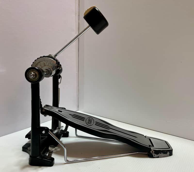 Mapex P500 Single Chain Bass Drum Pedal with New Cam Spring - Silver image 1