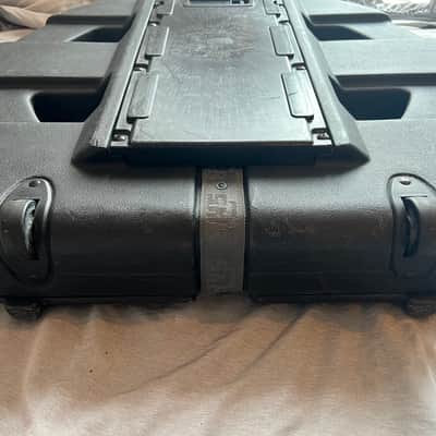 SKB 24" Cymbal Vault Case with Wheels 1SKB-CV24W image 7