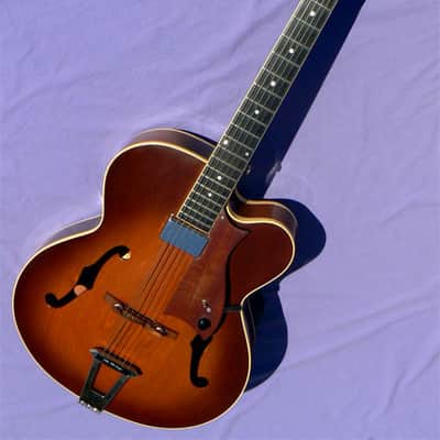 1993 Heritage Eagle: Rare Model, All Carved 17" Body, US Pro Quality, Best Buy! image 1