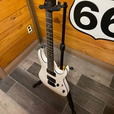 Ibanez Gio Electric Guitar - White image 4