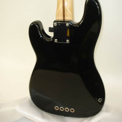 2004 Fender Precision Bass Junior, Rosewood Fingerboard, Black image 12