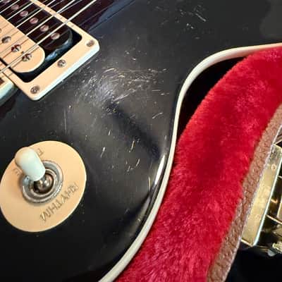 Gibson Les Paul Classic 2019 - Ebony image 8