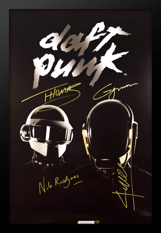 非売品 額入りDaft Punk ポスター 白額付きポスター】ダフトパンクDaft Punk⑩(新品)の通販 by ひふみ