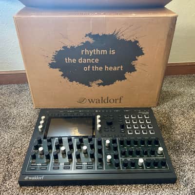 Waldorf Iridium Desktop Synthesizer 2020 - Present - Black image 1
