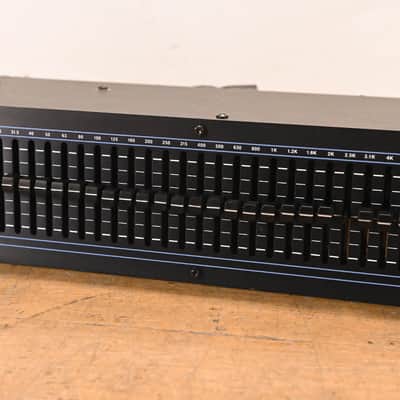 DOD R-831 Rackmount 31-Band Graphic Equalizer CG01UMP image 3