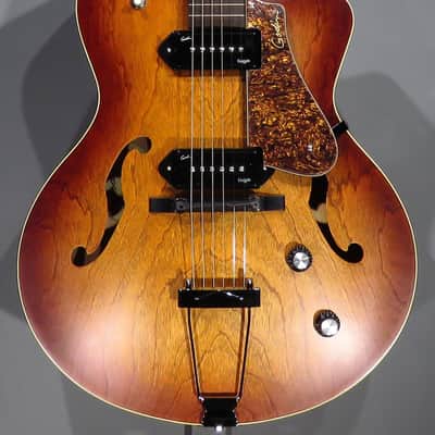 Godin 5th Avenue Kingpin II 2025/26 - Cognac Burst image 2