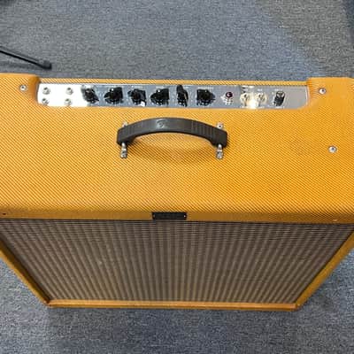 Fender Bass Breaker Custom Shop 40-Watt 2x12" Guitar Amplifier Combo 2002 Tweed Solid Pine Wood Cabinet image 2