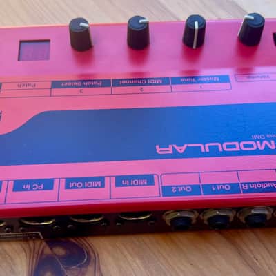 Nord Micro Modular Desktop Virtual Synthesizer 1997 - 2003 - Red image 3