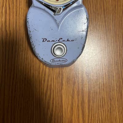 Danelectro Dan Echo 2000s - Lavender image 1