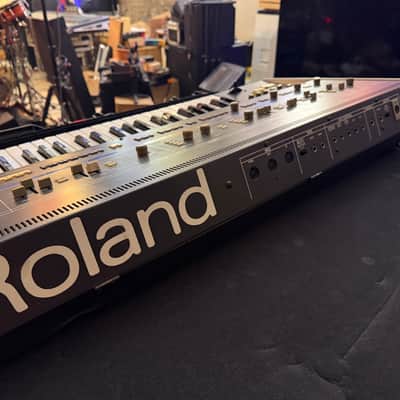 ROLAND JUPITER 6, PERFECT 61-Key Synthesizer, factory MIDI image 3