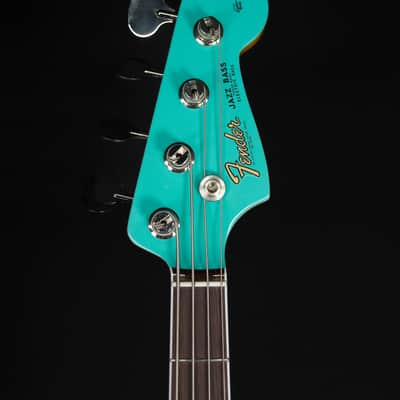 Fender American Vintage II 1966 Jazz Bass, Rosewood FB, Sea Foam Green - Demo image 9