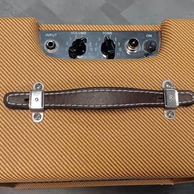Fender Pro Junior IV LTD 15-Watt 1x10" Guitar Combo 2021 JENSEN Alnico (CLEAN) - Lacquered Tweed image 4