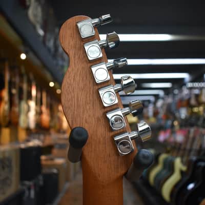 Fender American Acoustasonic Telecaster 2019 Sunburst w/Padded Gig Bag image 8