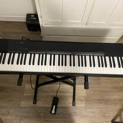 Casio CDP-130 88-Key Digital Piano 2010s - Black w/ stand & sustain pedal