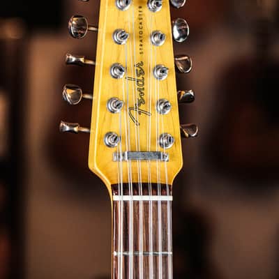 2002-2004 Fender ST-XII 12-String Stratocaster MIJ 3-tone sunburst image 3