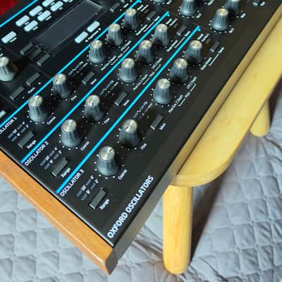 Novation Peak 8-Voice Desktop Synthesizer 2017 - Present - Black image 3
