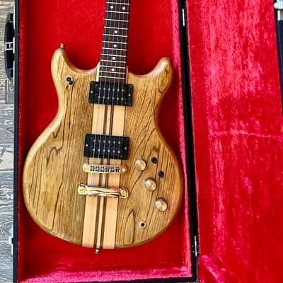 Vantage VP820 1983 image 1
