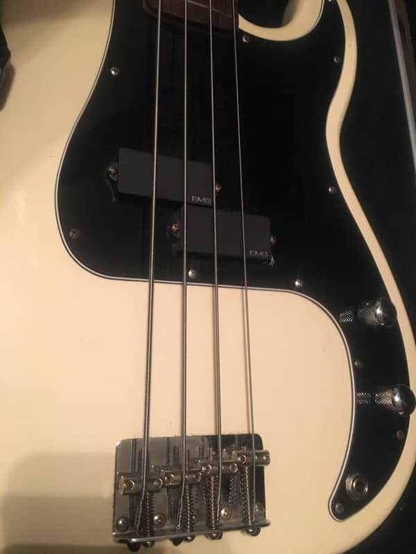 Fender Precision Bass MIM 1993 White image 1