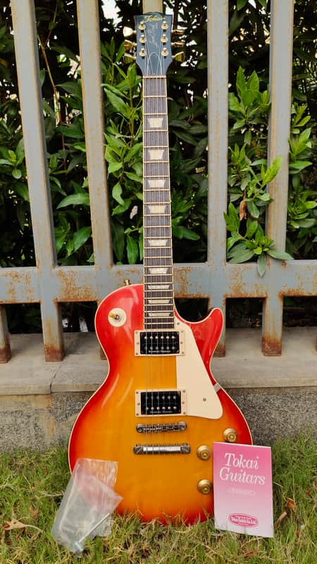 Tokai Love Rock LS214 with Nitrocellulose Lacquer [S/N: 2348498