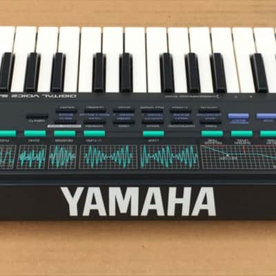 Yamaha VSS-30 Vintage Sampler Synthesizer Keyboard + Case image 9
