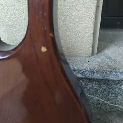 Hondo II Professional Longhorn Bass. Walnut. (Danelectro type). HP-1181 image 10