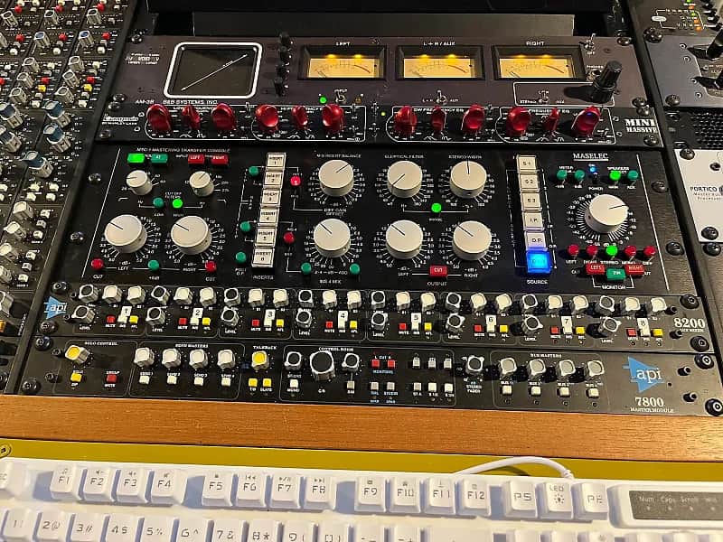 API 7600 Input Module Mic Pre / EQ / Compressor 2000s Black image 1