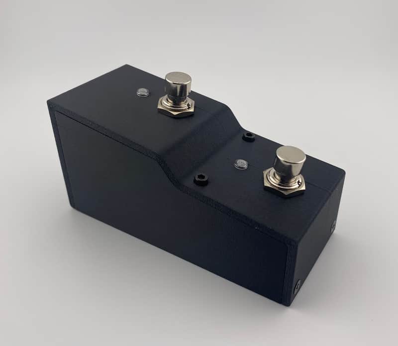 Profile-matching AUX switch for RJM (PBC/6X) - by PdLS 3D image 1