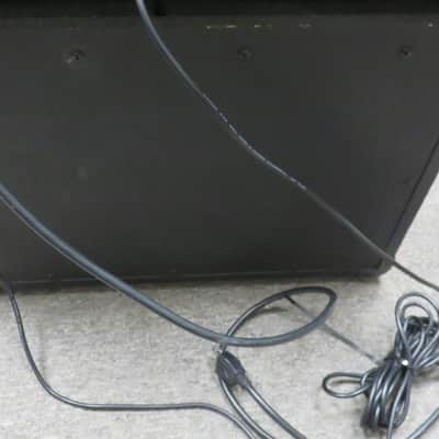 Marshall MG MG50FX 2-Channel 50-Watt 1x12" Solid State Guitar Combo with Marshall PEDL-90010 Footswith image 12