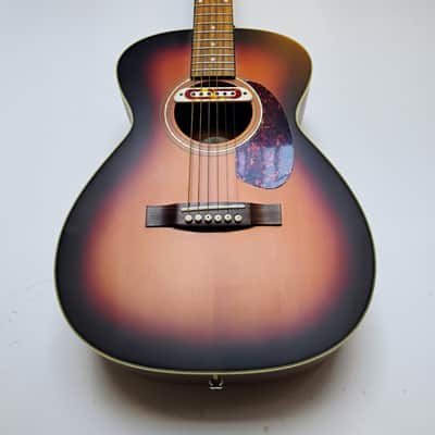 Guild Westerly Collection Series M-240E Troubadour - Pau Ferro Fretboard - 2019 - Present - DeArmond Tone Boss Sound Hole P/U - Vintage Sunburst (VSB) - Satin image 6