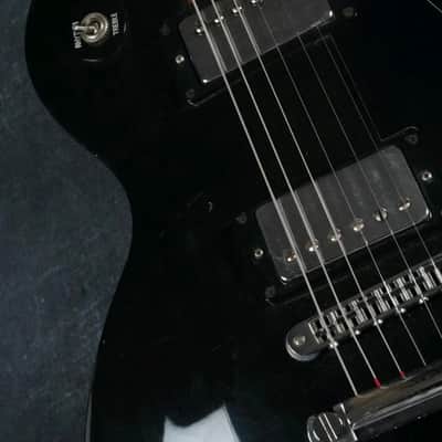 Gibson Les Paul Studio 2004 - Ebony - Chainsaw case - repaired image 13