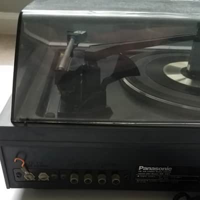 Vintage Panasonic SD-201 Mid-Century AM/FM Stero Turntable Record Player - Not Fully Tested Please Read Description image 4