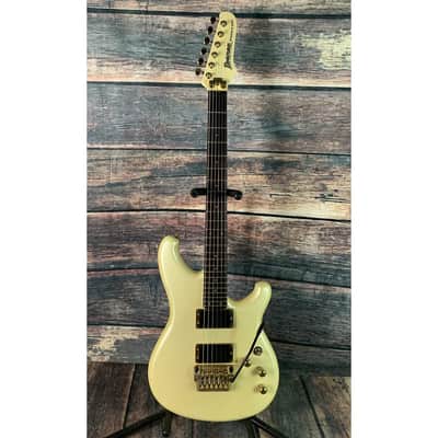 Ibanez RS525 Roadstar II Deluxe