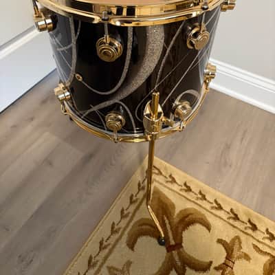 DW 14x12” collectors series smoke glass contrails finish