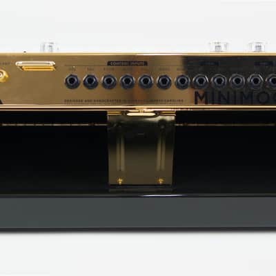 Moog Minimoog Voyager Gold LTD image 5