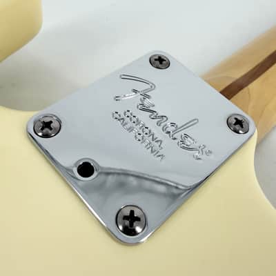 2005 Fender American Series (Standard) Stratocaster – Olympic White image 10