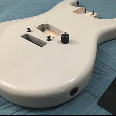 Kramer Baretta body 2020-2024 - Pewter Grey image 3