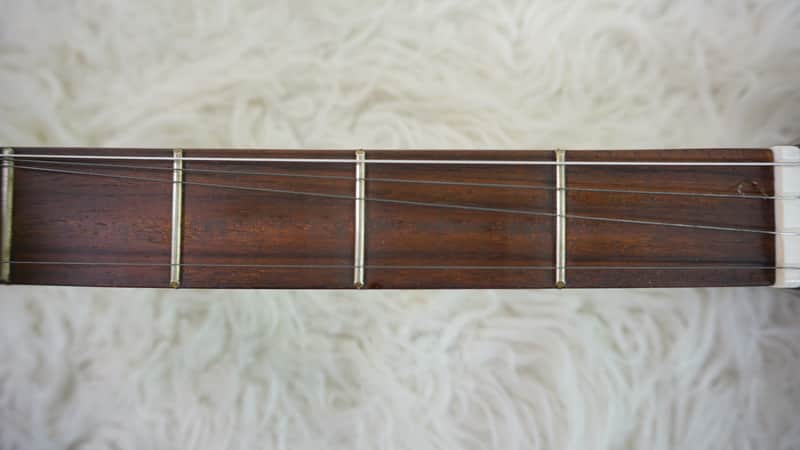 Pirles FB-5R 5-String Banjo w/ 5th String Capo & Chipboard Case