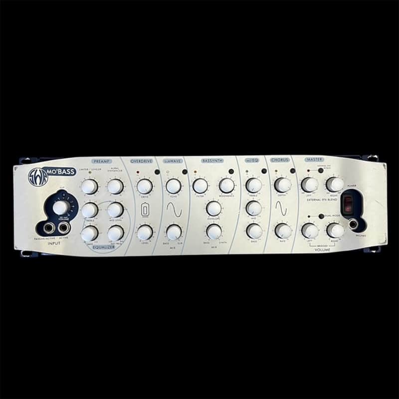 SWR Mo’Bass 900 Watt Bass Amp with tube preamp and built-in effects image 1
