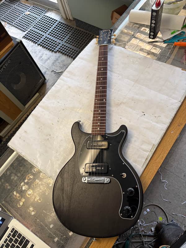 Gibson Les Paul Special Tribute DC 2019 - 2020 - Worn Ebony image 1