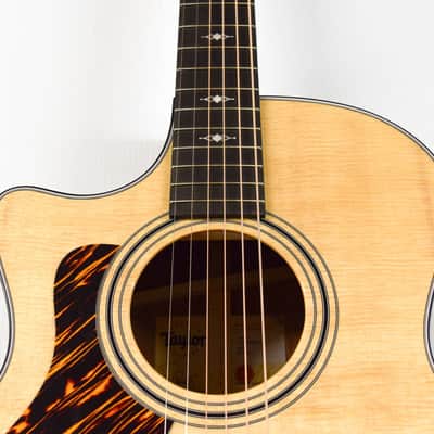 Taylor 314ce with V-Class Bracing Left-Handed - Natural image 2