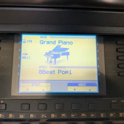Yamaha CVP-96 1997 - Black image 4