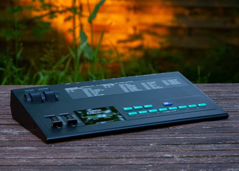 12AB021 YAMAHA MIDIコントロールステーション MCS2 通電確認済み 現状品