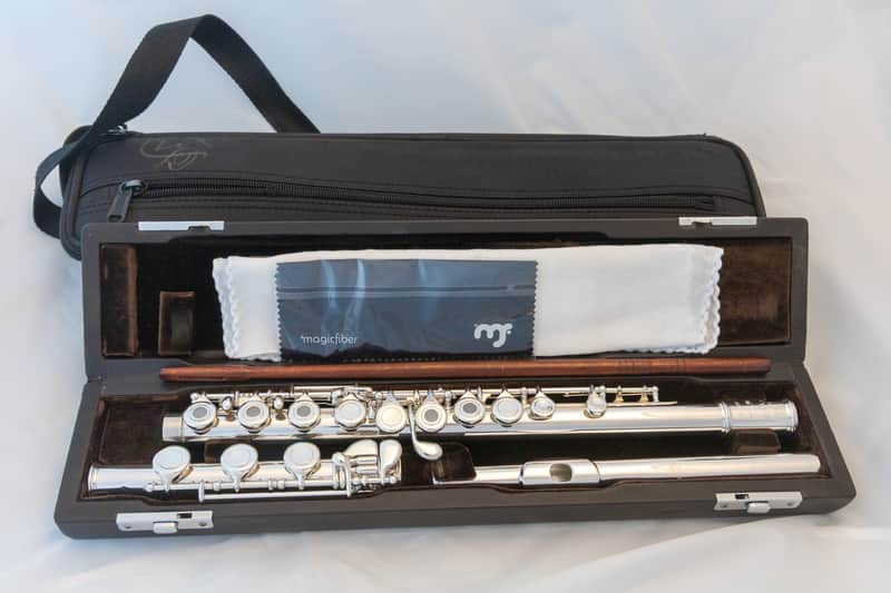 Di Zhao DZ-470 Open-hole Intermediate Flute *Split-E *Silver headjoint *Low-B *Overhauled New Pads image 1