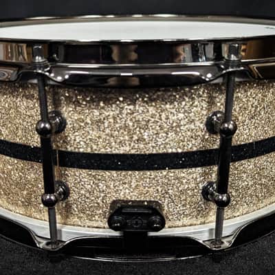 Nashville Drum Dr. White Glass Glitter Snare image 4
