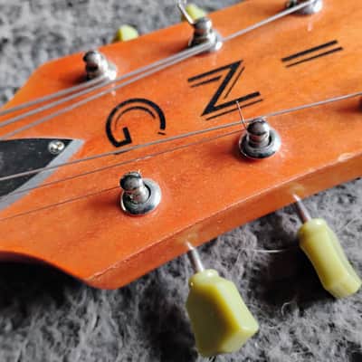 King Les Paul style - Gold image 7