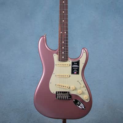 Fender DE American Professional II Stratocaster - Burgundy Mist Metallic - US240023330 - Clearance image 3