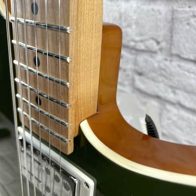 Reverend Guitars Descent - in Army Green image 4